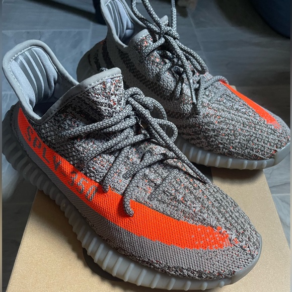 YEEZY BOOST 350 BELUGA